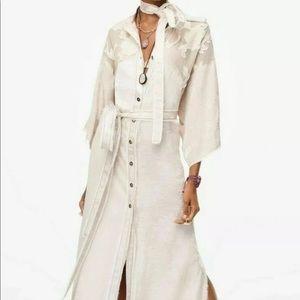 Limited edition Zara dress white/beige